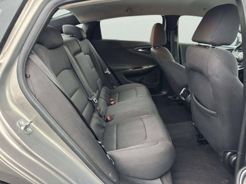2017 Chevrolet Malibu LT