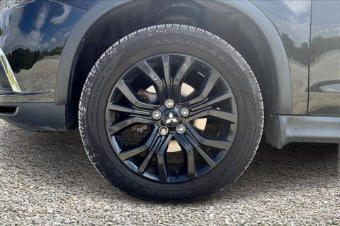 2019 Mitsubishi Outlander Sport LE