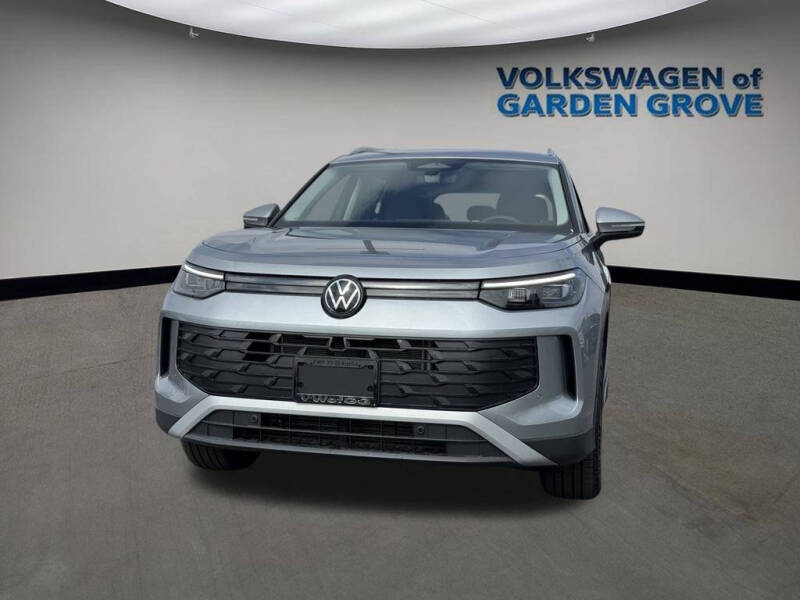 2025 Volkswagen Tiguan SE