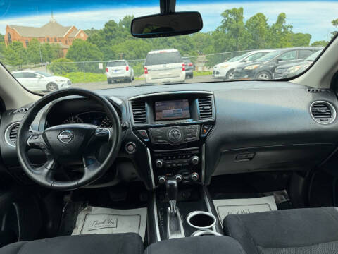 2015 Nissan Pathfinder Platinum