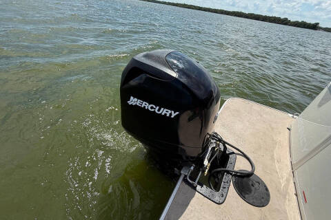 2011 Sun Tracker Party Barge 22 Sport Fish Rege
