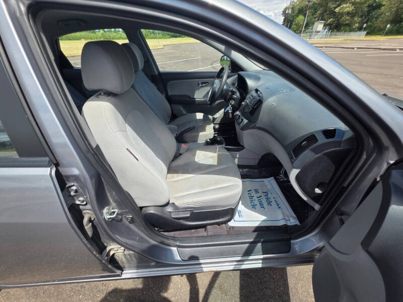 2010 Hyundai Elantra Blue