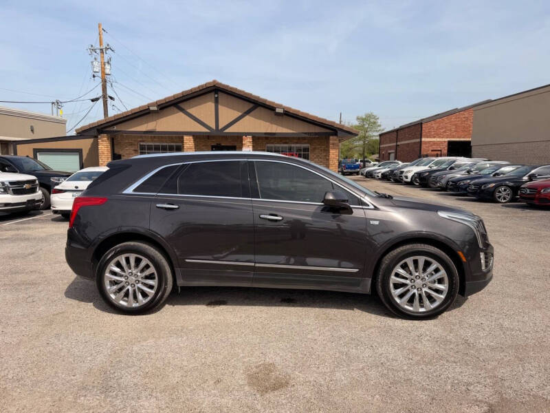 2017 Cadillac XT5 Platinum