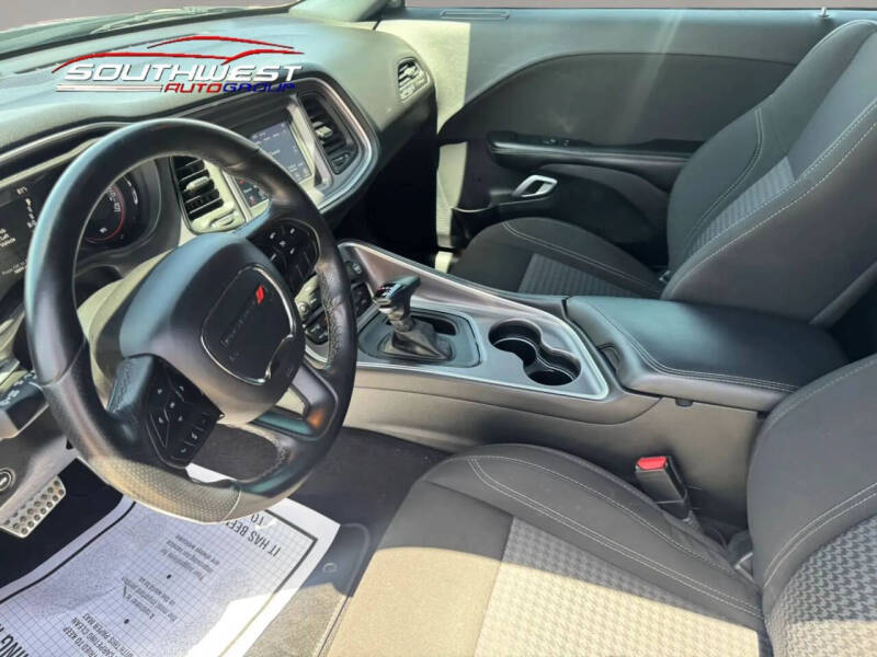 2020 Dodge Challenger SXT