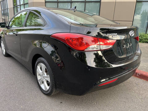 2013 Hyundai Elantra Coupe GS