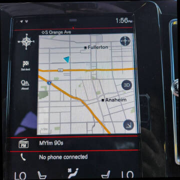 2022 Volvo XC40 T5 R-Design