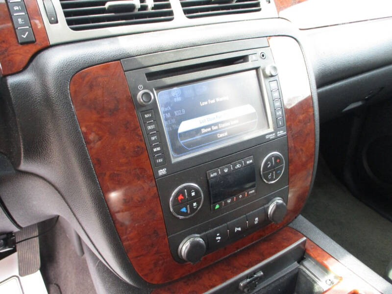 2013 Chevrolet Suburban LTZ