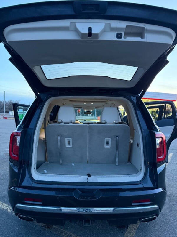 2020 GMC Acadia Denali