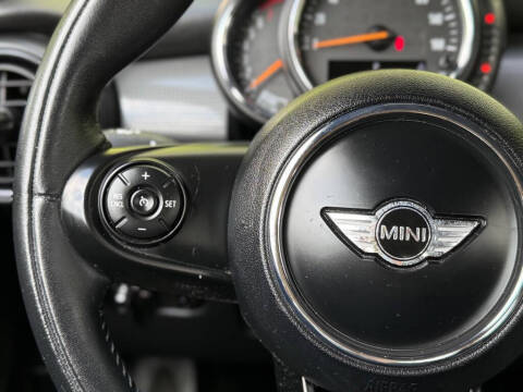 2016 MINI Hardtop 2 Door Cooper