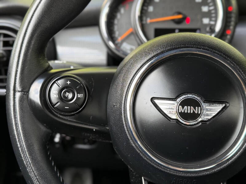 2016 MINI Hardtop 2 Door Cooper