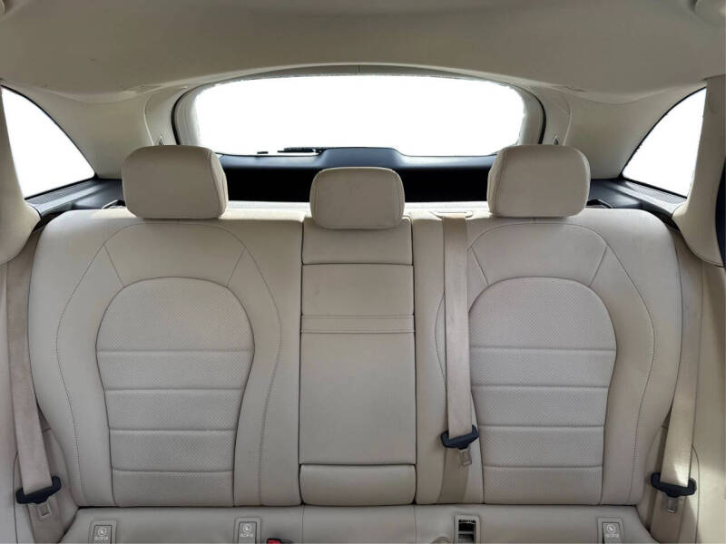 2019 Mercedes-Benz GLC GLC 300 4MATIC