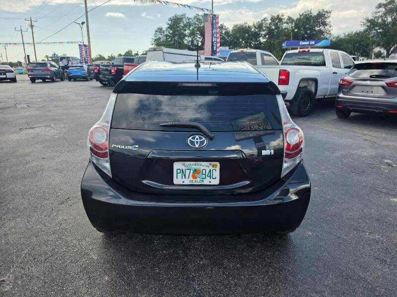 2013 Toyota Prius c