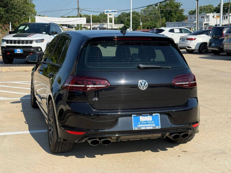2016 Volkswagen Golf R