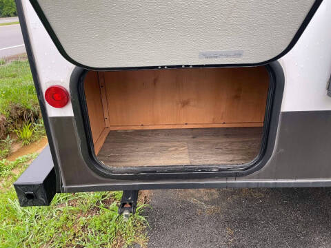 2025 OLD SCHOOL TRAILER 820