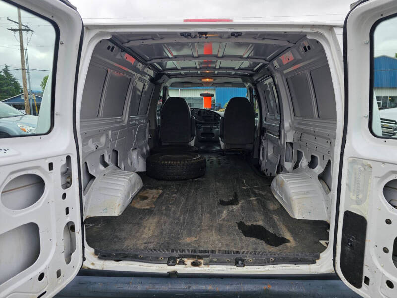 2008 Ford E-Series E-150