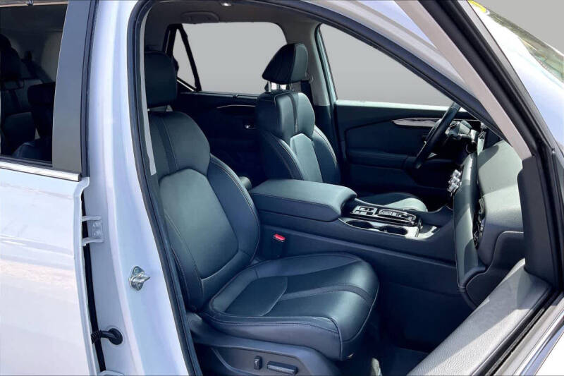 2025 Honda Pilot EX-L+