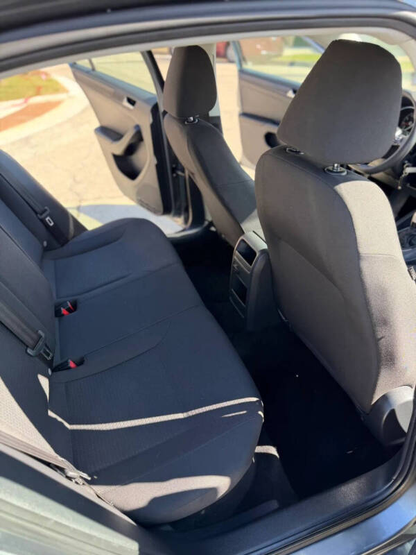 2016 Volkswagen Jetta
