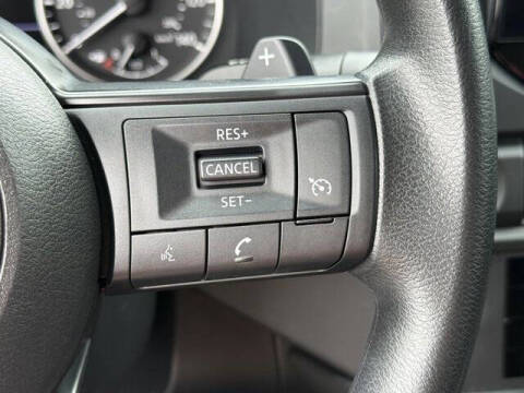 2023 Nissan Pathfinder S
