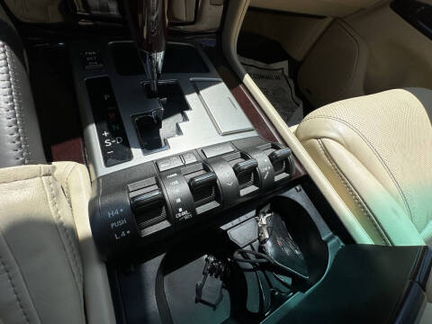 2013 Lexus LX 570