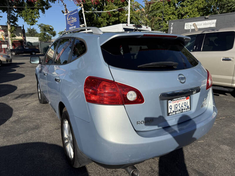 2013 Nissan Rogue SV