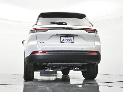 2026 Jeep Grand Cherokee Altitude