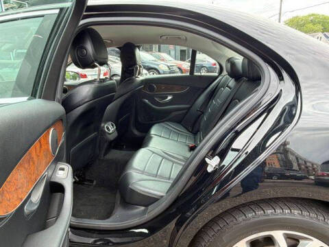 2016 Mercedes-Benz C-Class