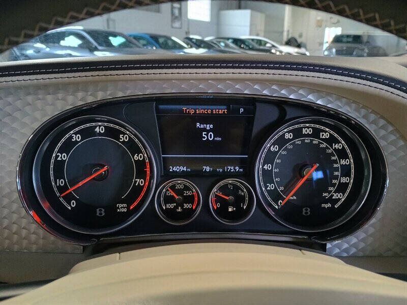 2012 Bentley Continental 38