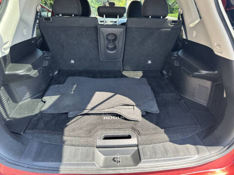 2015 Nissan Rogue SV
