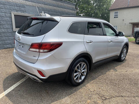 2018 Hyundai Santa Fe SE