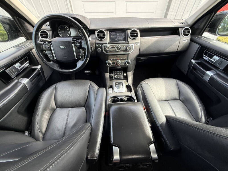 2016 Land Rover LR4 HSE LUX