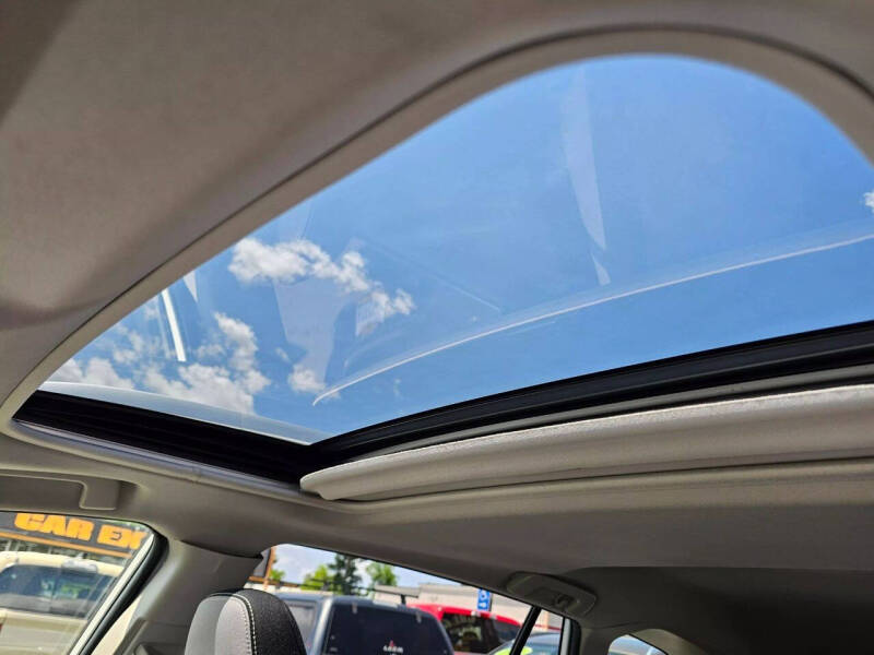 2016 Toyota RAV4 Hybrid XLE