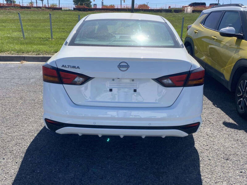2024 Nissan Altima 2.5 S