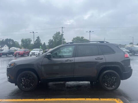 2023 Jeep Cherokee Altitude Lux