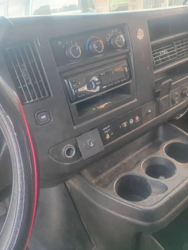 2017 Chevrolet Express LT 3500