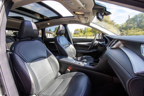 2019 Infiniti QX50 Essential