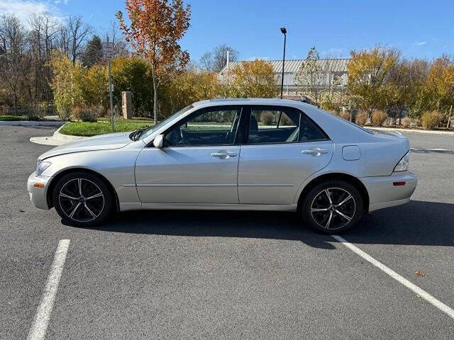 2001 Lexus IS 300