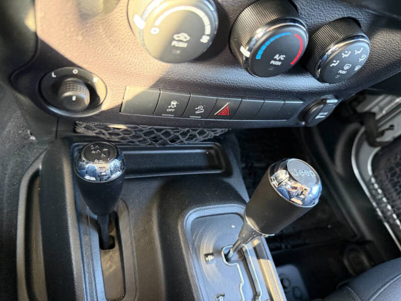 2015 Jeep Wrangler Unlimited Willys Wheeler Edition