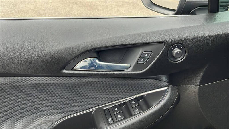 2018 Chevrolet Cruze LT Manual