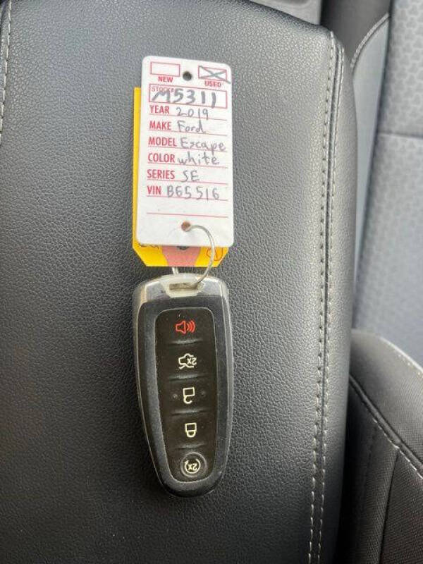 2019 Ford Escape SE