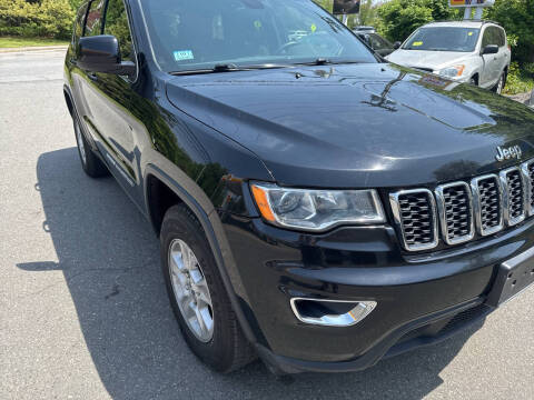 2017 Jeep Grand Cherokee Laredo