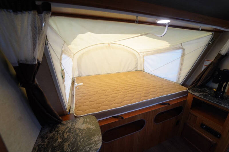 2017 Starcraft RV Travel Star 227 CKS