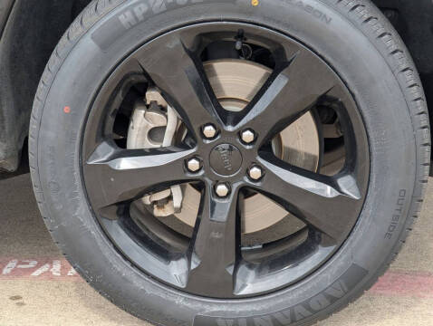 2023 Jeep Grand Cherokee L Altitude