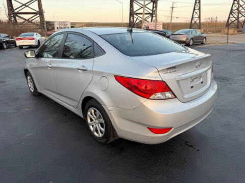 2014 Hyundai Accent GLS