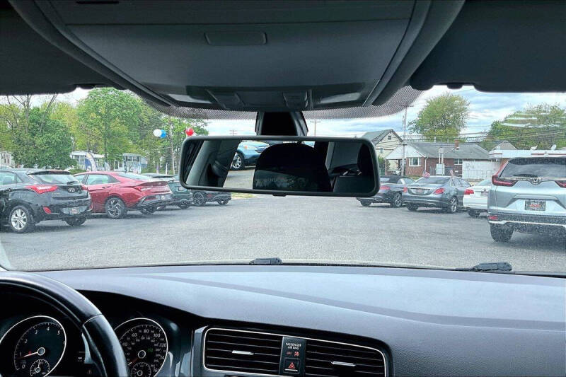 2018 Volkswagen Golf