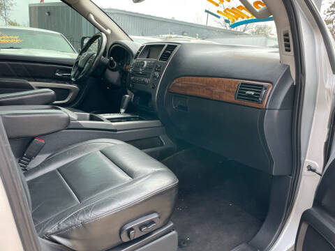 2015 Nissan Armada SV