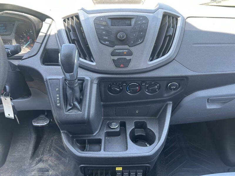 2015 Ford Transit 150