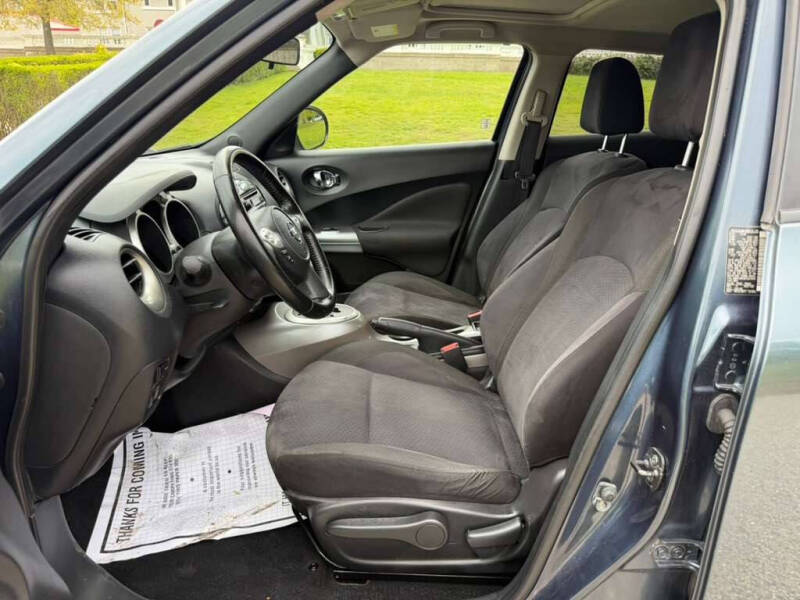 2011 Nissan JUKE S