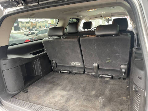 2011 Chevrolet Suburban LT