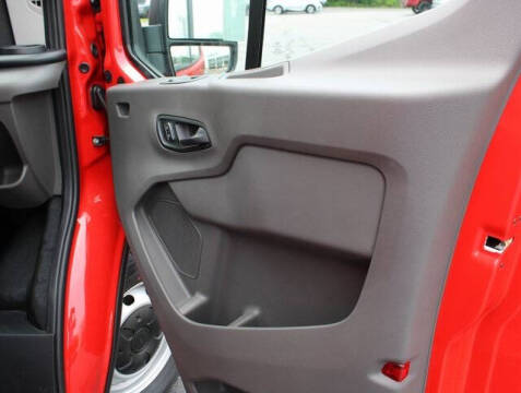 2025 Ford Transit 250