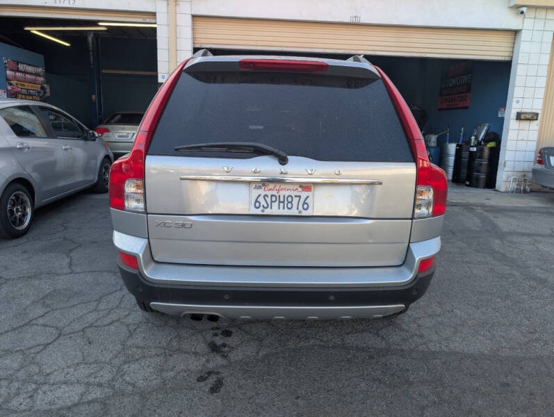 2011 Volvo XC90 3.2